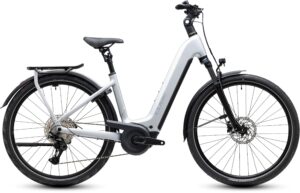 Cube Kathmandu Hybrid ONE 800 silverstar´n´reflex